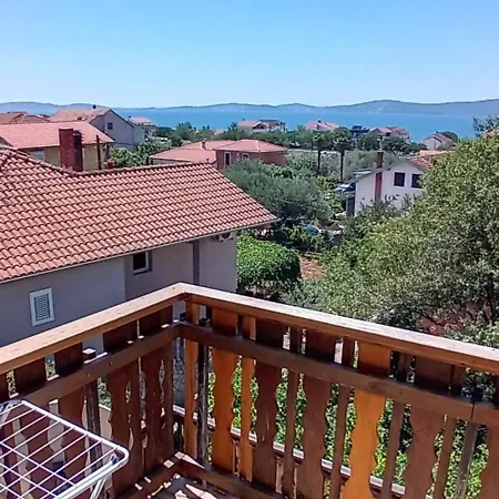 Jelena I Agi Lejlighed Bibinje